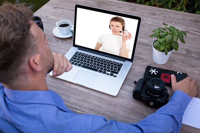 How to Build an Enterprise AI Chatbot for Customer Service (Production Guide)